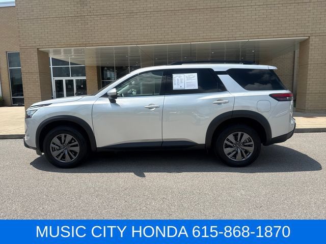 Used 2025 Nissan Pathfinder SV AWD/4WD 360° Tour