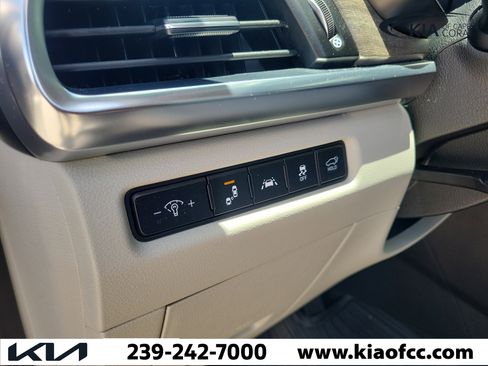 Certified 2022 Kia Telluride EX w/ EX Premium Package FWD image 27