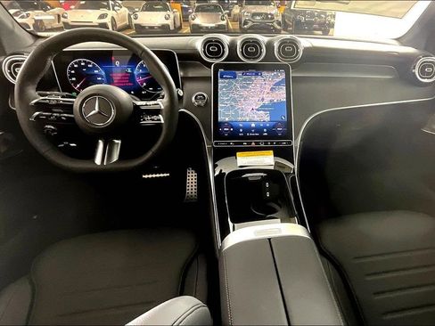 Used 2026 Mercedes-Benz GLC 300 4MATIC image 5