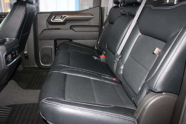 Used 2022 GMC Sierra 1500 Elevation AWD/4WD image 26