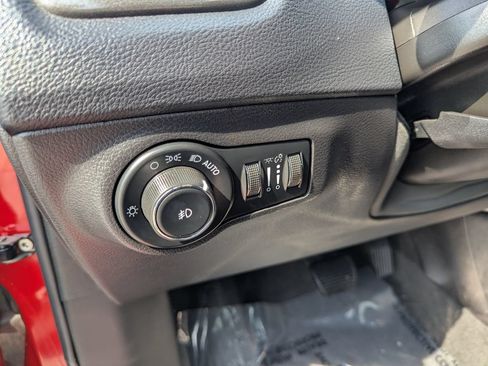 Used 2019 Jeep Compass Trailhawk w/ Leather Interior Group AWD/4WD image 15