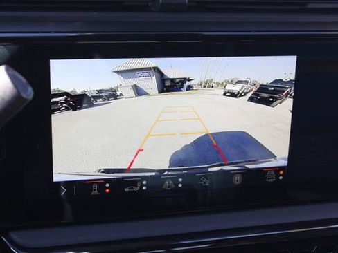 Used 2025 GMC Sierra 2500 AT4 w/ AT4 Premium Plus Package image 13