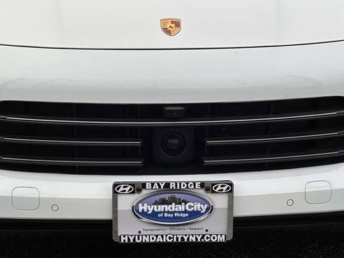 Used 2023 Porsche Cayenne Base image 11