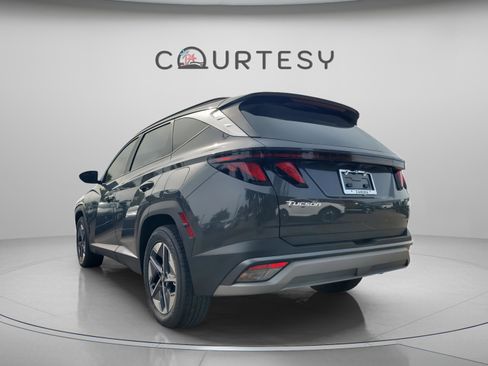 New 2026 Hyundai Tucson SEL image 3