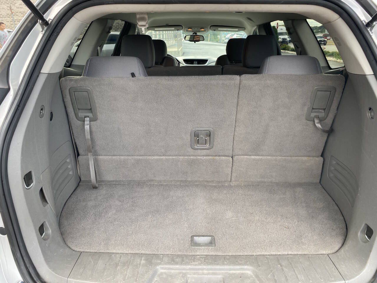 Used 2015 Chevrolet Traverse LS AWD/4WD image 28