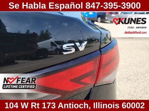 Used 2024 Nissan Sentra SV FWD image 10