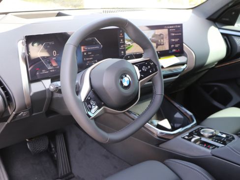 Used 2025 BMW X3 xDrive30i w/ Premium Package AWD/4WD image 14