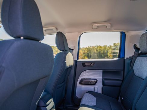 New 2025 Ford Maverick XLT w/ XLT Luxury Package image 12