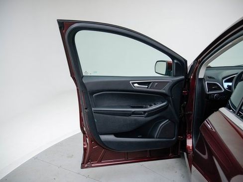 Used 2015 Ford Edge SEL w/ Equipment Group 201A image 14