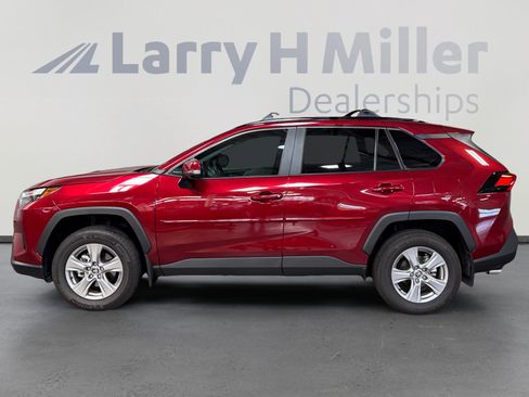 Certified 2025 Toyota RAV4 XLE w/ Convenience Package AWD/4WD image 2