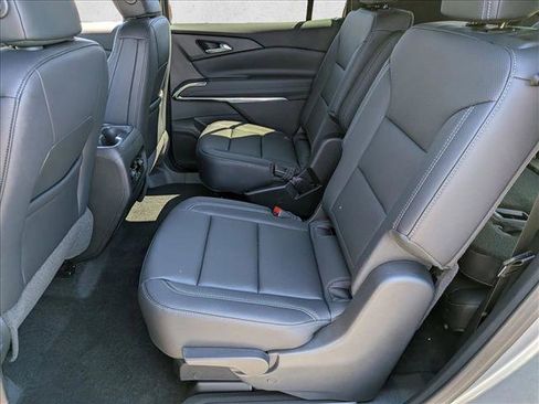 New 2026 Chevrolet Traverse LT w/ Midnight/Sport Edition image 15