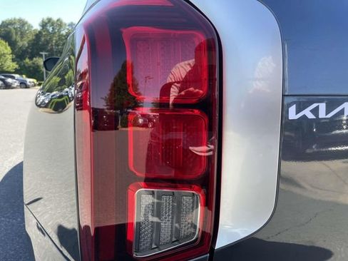 Used 2024 Hyundai Palisade SEL FWD image 14