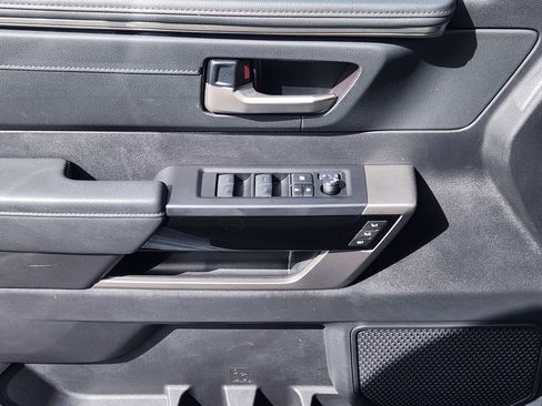 Used 2023 Toyota Tundra Limited image 7