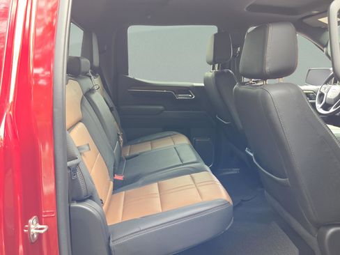 Used 2023 Chevrolet Silverado 1500 High Country w/ Z71 Off-Road Package image 14