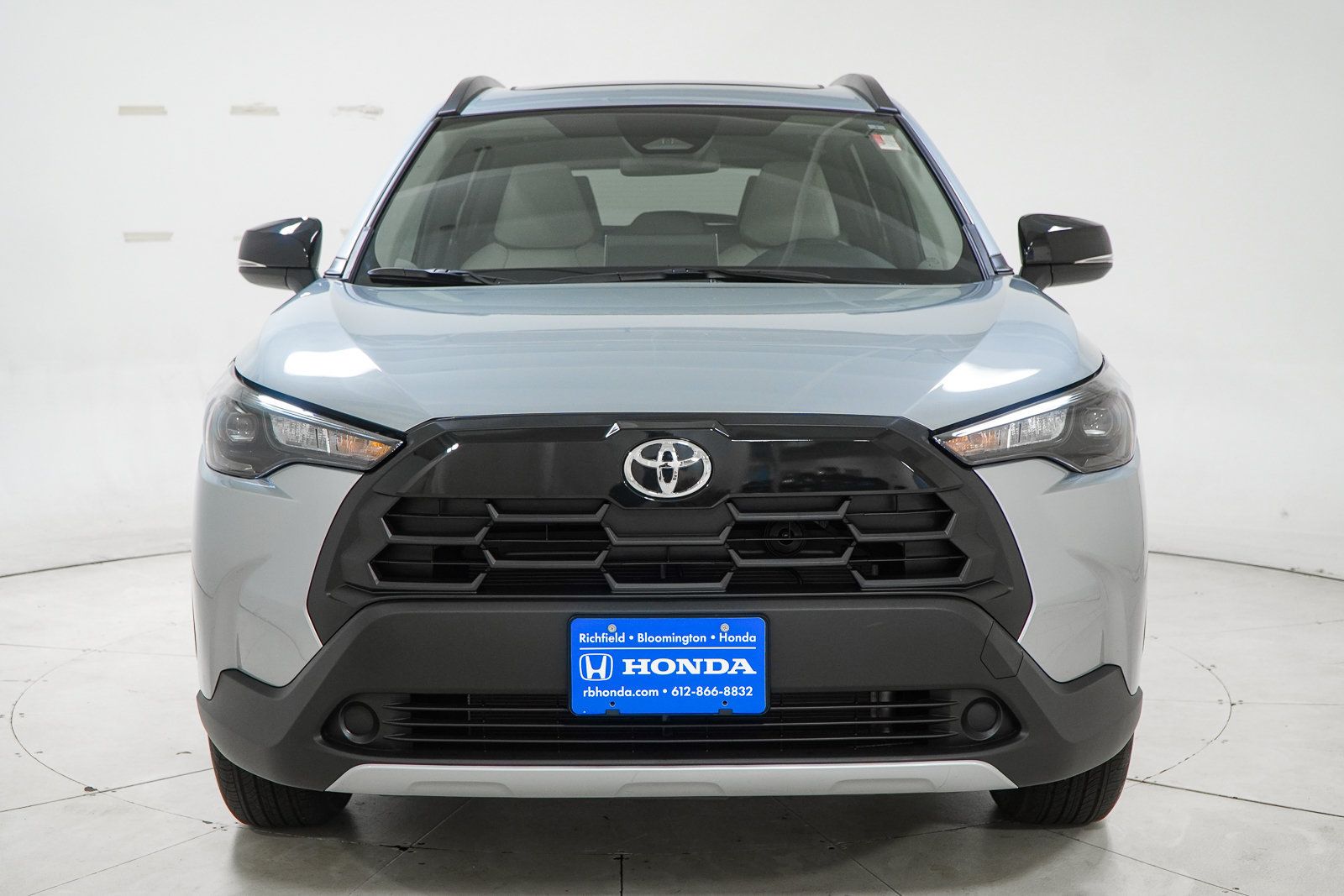 Used 2026 Toyota Corolla Cross LE w/ Moonroof Package AWD/4WD image 3