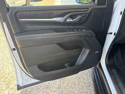 Certified 2021 GMC Yukon XL Denali AWD/4WD image 23