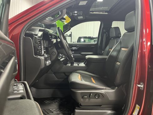 Certified 2024 GMC Sierra 1500 AT4 w/ Technology Package image 12