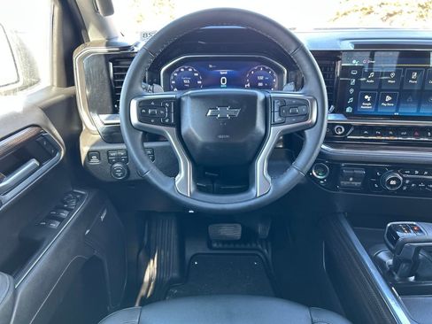 Used 2024 Chevrolet Silverado 1500 RST w/ Rally Edition image 9