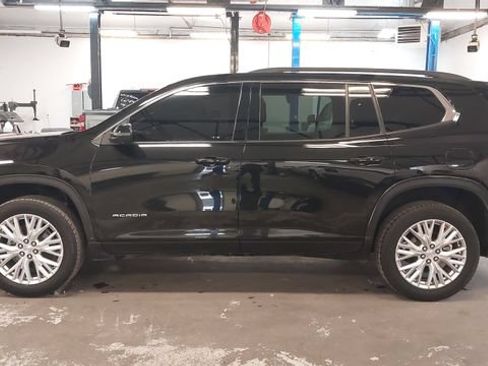 Used 2024 GMC Acadia Elevation AWD/4WD image 38