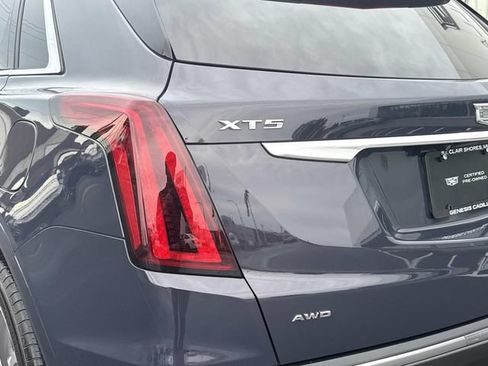 Certified 2024 Cadillac XT5 Premium Luxury AWD/4WD image 39