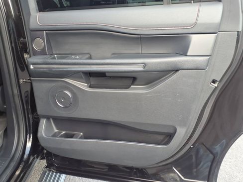 Used 2024 Ford Expedition Max Limited AWD/4WD image 14