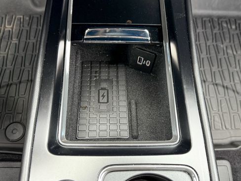 Used 2023 Lincoln Corsair AWD w/ Equipment Group 101A image 29