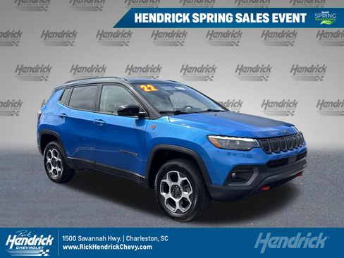 Used 2022 Jeep Compass Trailhawk w/ Trailhawk Elite Group AWD/4WD image 1