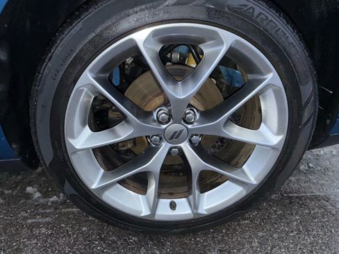 Used 2021 Dodge Challenger GT image 5