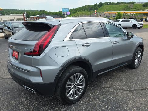 Used 2025 Cadillac XT4 Premium Luxury AWD/4WD image 8