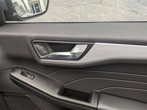 New 2025 Ford Escape Base w/ PHEV Premium Package image 37