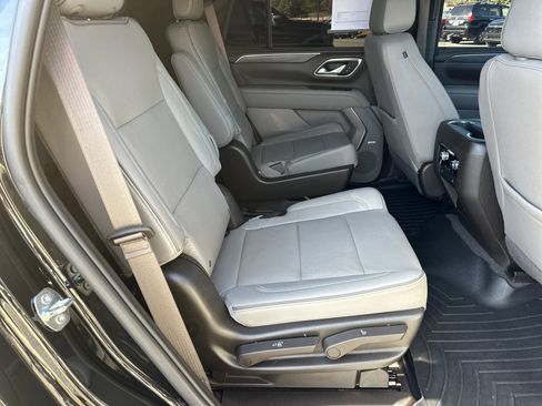Certified 2023 GMC Yukon SLT image 16