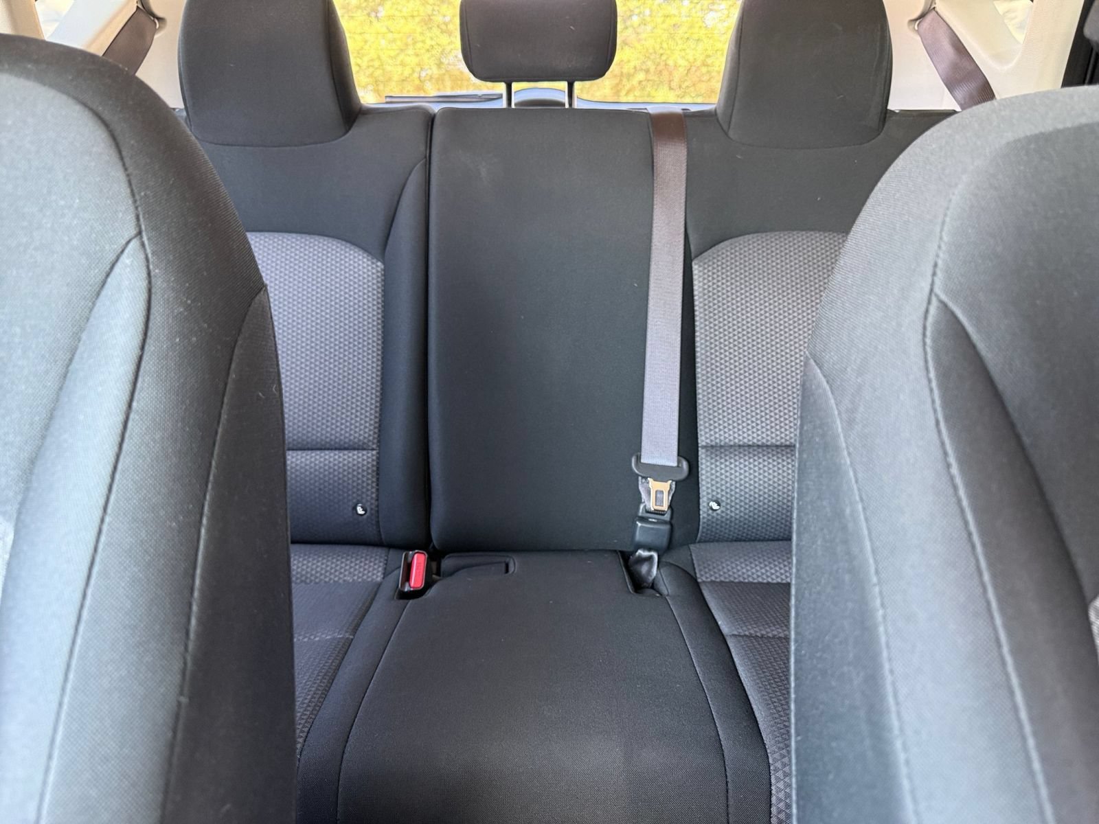 Used 2025 Kia Soul LX w/ LX Technology Package FWD image 37