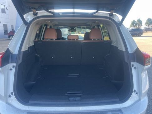 Used 2024 Nissan Rogue Platinum w/ Platinum Premium Package image 29