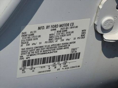 Used 2021 Ford Explorer Limited w/ Equipment Group 301A RWD image 30