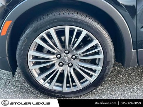 Used 2024 Cadillac XT4 Premium Luxury image 10