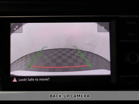 Used 2023 Volkswagen Jetta SE FWD image 4