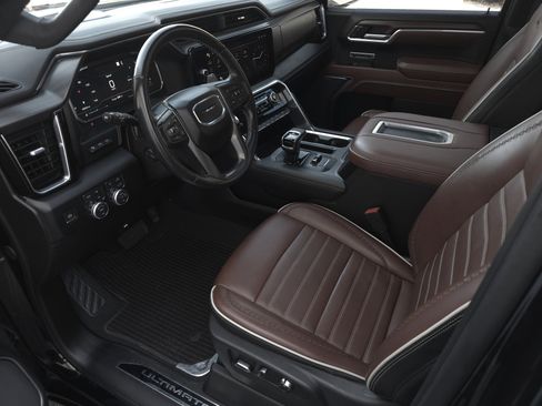 Used 2022 GMC Sierra 1500 Denali Ultimate image 9