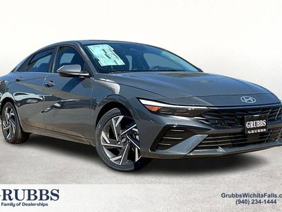 New 2025 Hyundai Elantra Limited