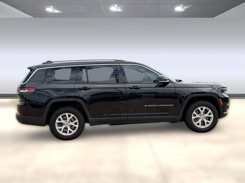 Used 2022 Jeep Grand Cherokee L Limited AWD/4WD image 8