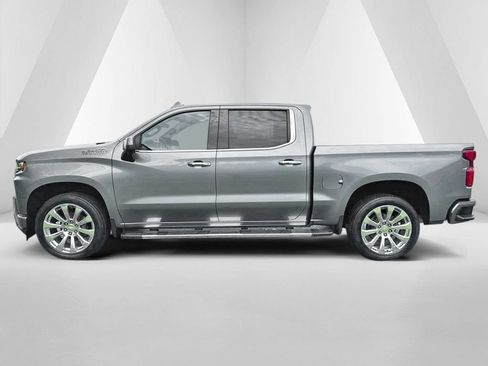 Used 2021 Chevrolet Silverado 1500 High Country w/ Technology Package AWD/4WD image 4