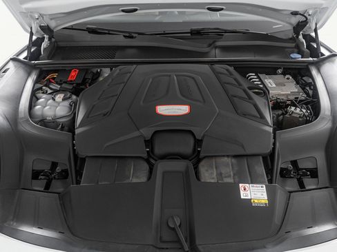 Used 2023 Porsche Cayenne Turbo w/ Premium Package Plus (PI3) image 60