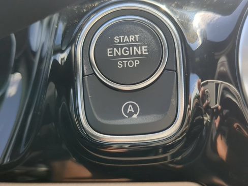 Certified 2026 Mercedes-Benz GLA 250 4MATIC image 15