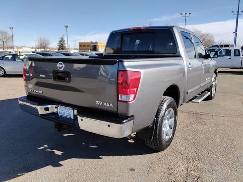 Used 2013 Nissan Titan SV w/ SV Value Truck Pkg image 5