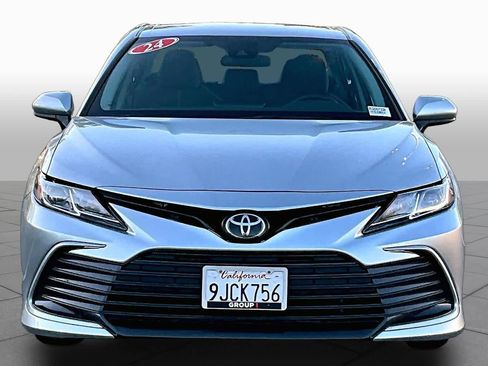 Used 2024 Toyota Camry LE image 3