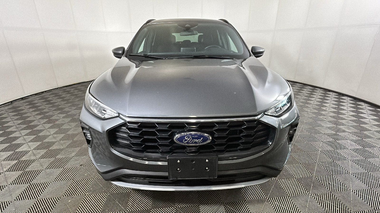 Used 2025 Ford Escape ST-Line Select AWD/4WD image 8