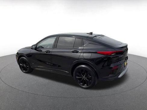 Used 2025 Buick Envista Sport Touring image 10