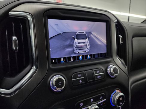 Used 2022 GMC Sierra 3500 Denali w/ Denali Ultimate Package image 21