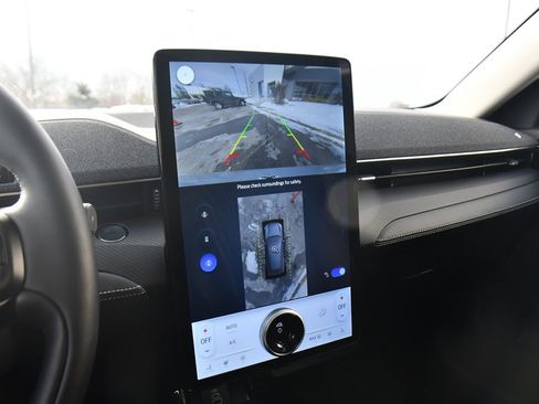 Used 2025 Ford Mustang Mach-E Premium image 26