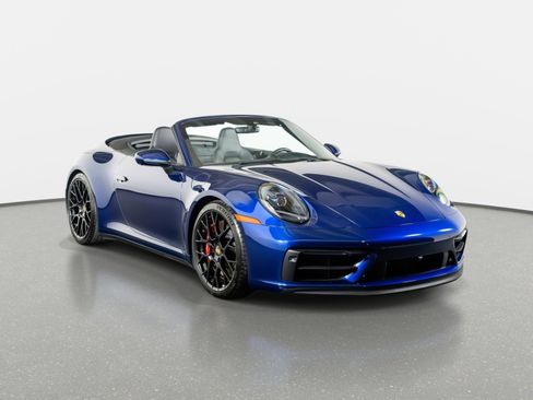 Used 2023 Porsche 911 Carrera 4 GTS image 4