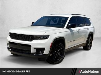Used 2022 Jeep Grand Cherokee L Laredo RWD video 1